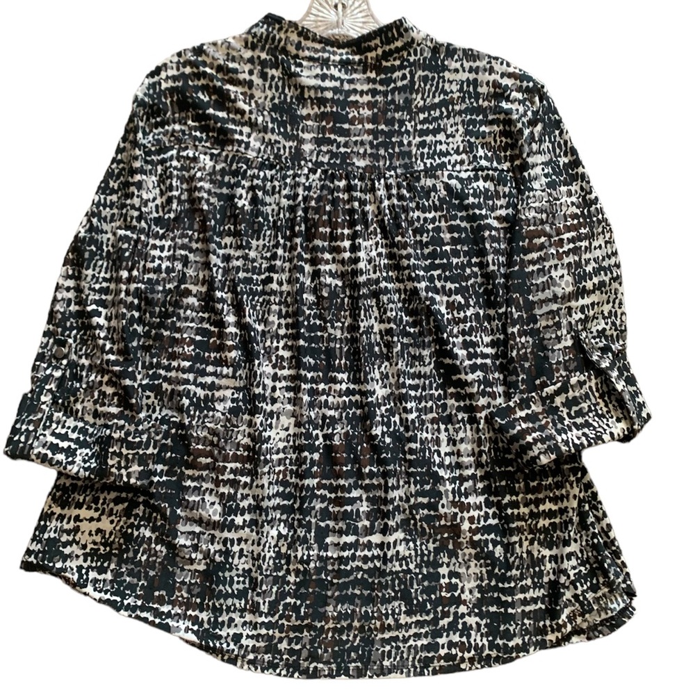 Beautiful top for sale!